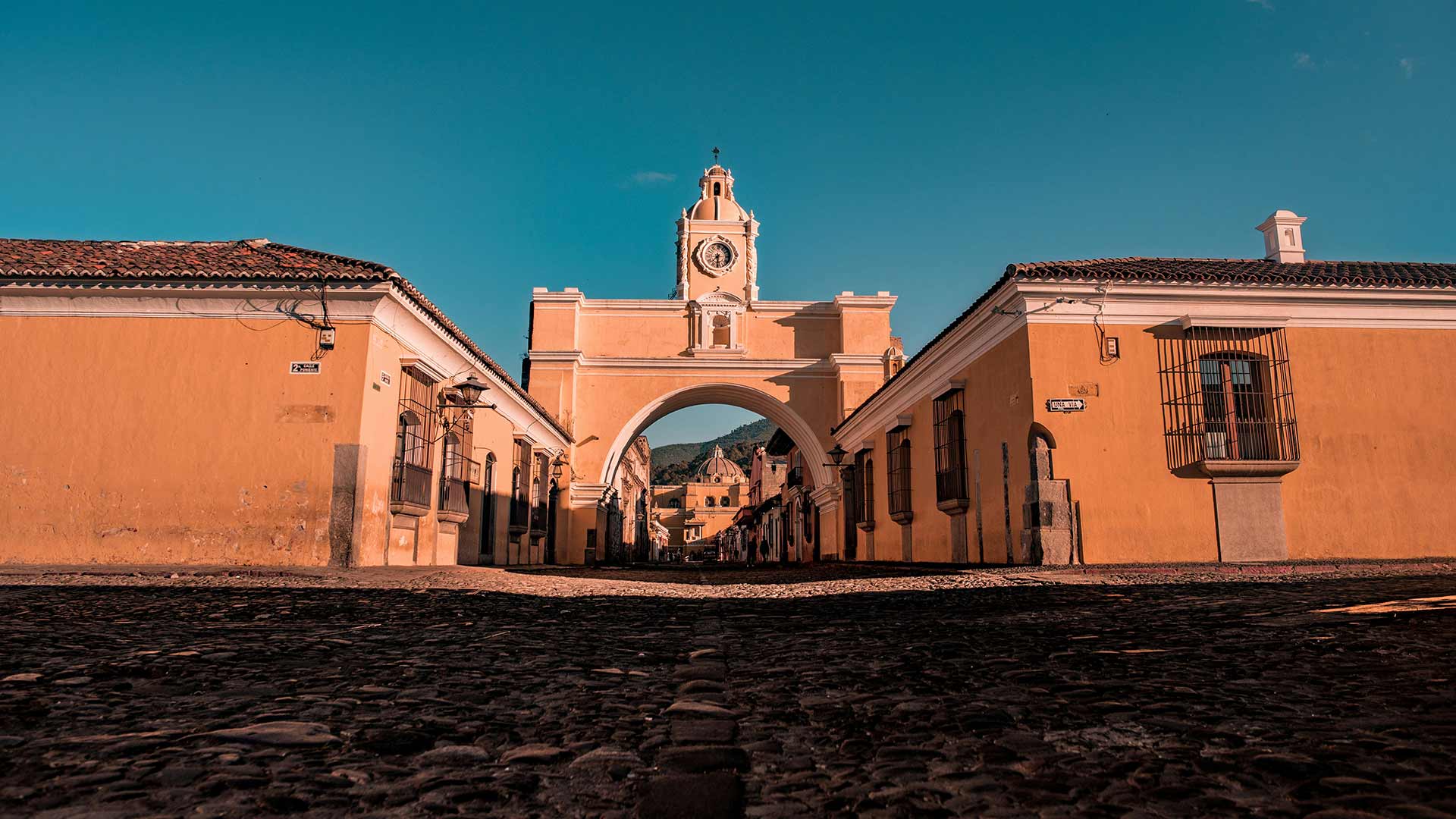 Antiguan siirtomaa-aikaista arkkitehtuuria Guatemalassa.